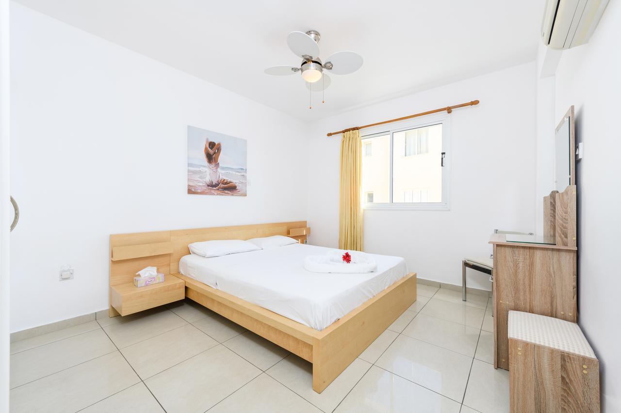 Protaras Heights Apartment Bagian luar foto